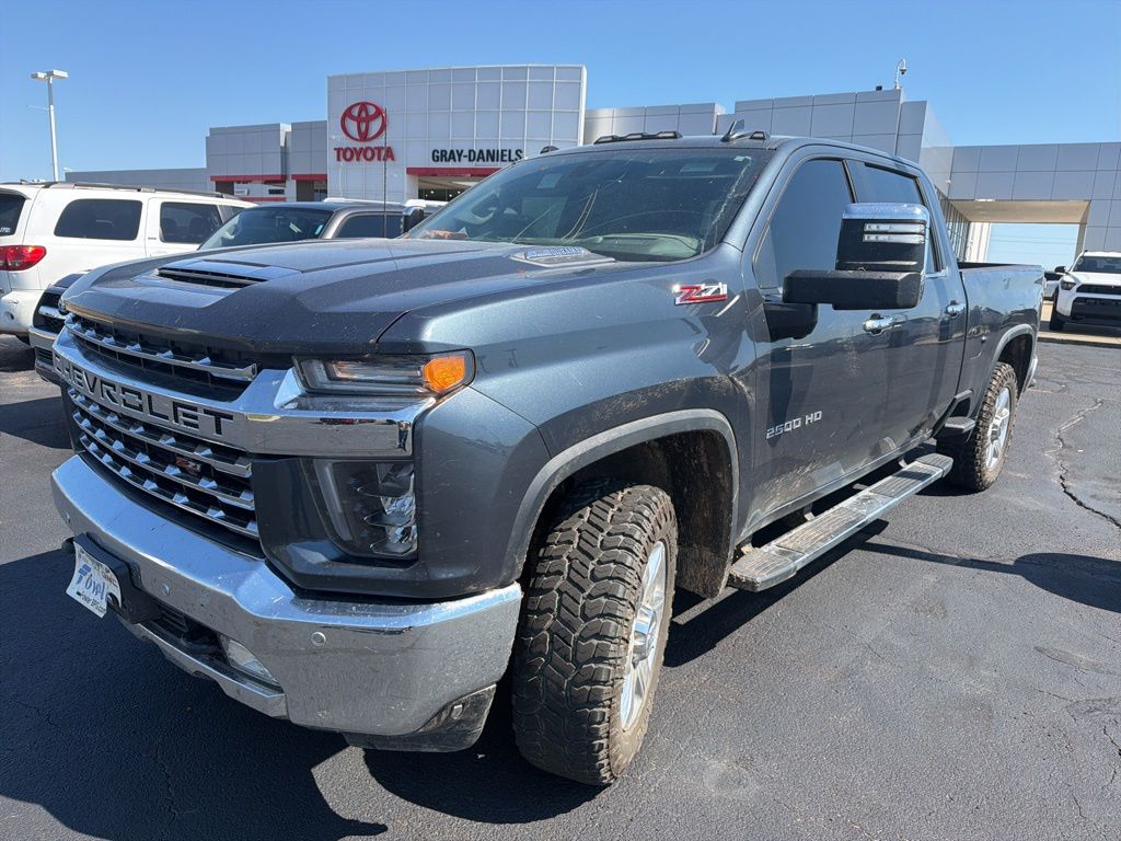 2020 Chevrolet Silverado HD LTZ 4WD Crew Cab Standard Box's photo
