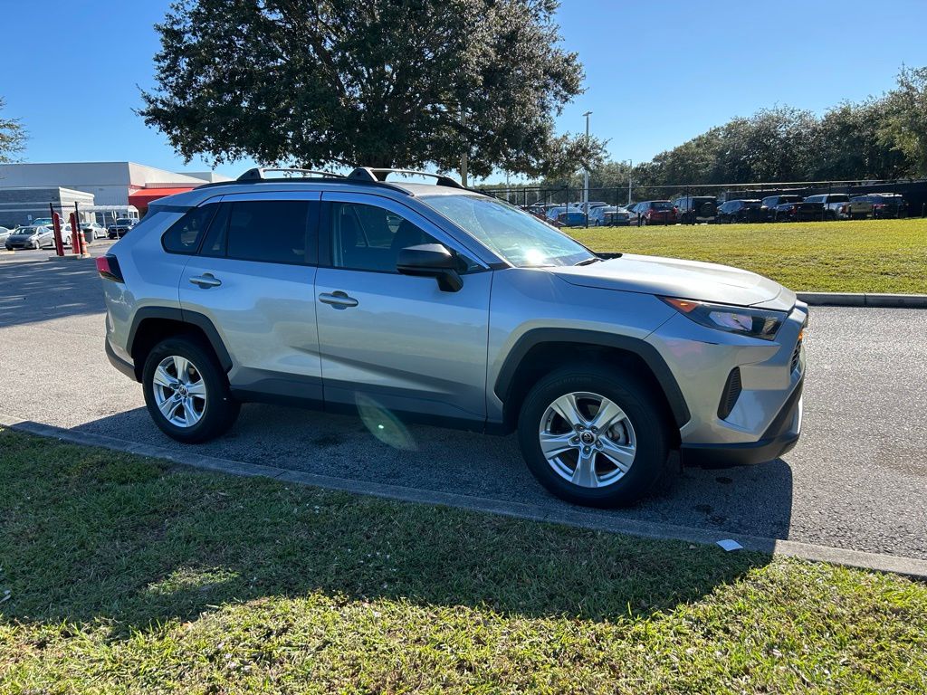 Thumbnail: 2021 Toyota RAV4 - 7