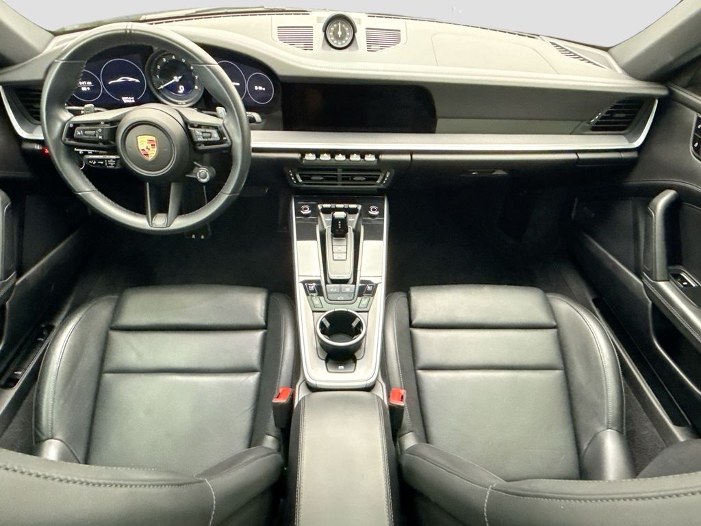 Thumbnail: 2020 Porsche 911 - 15