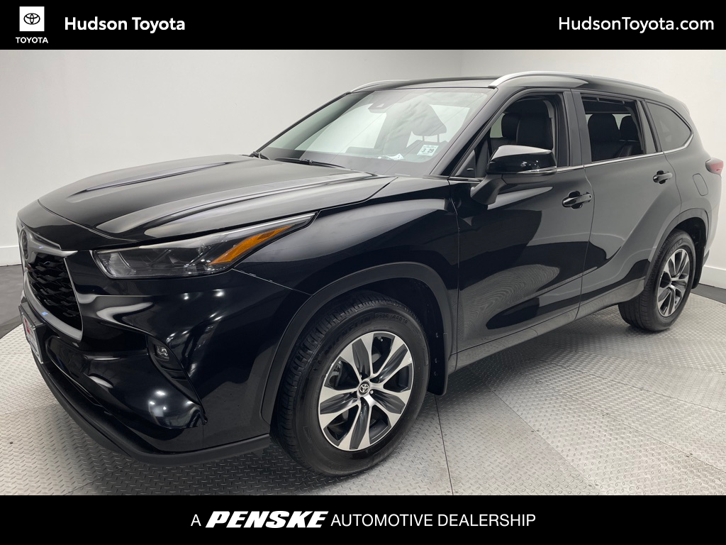 2024 Toyota Highlander XLE -
                Jersey City, NJ