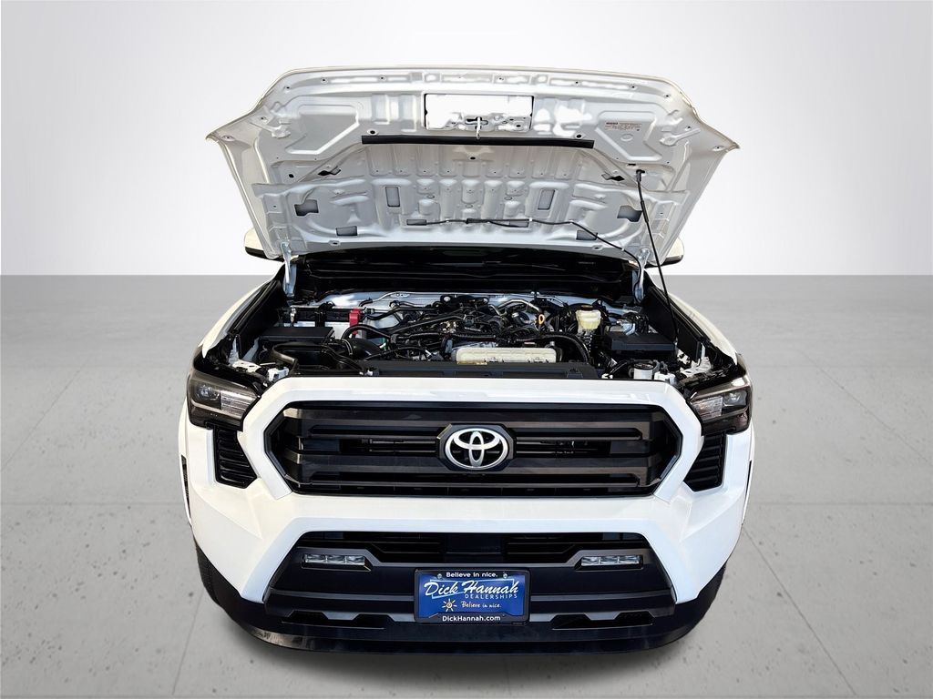 2024 Toyota Tacoma SR5