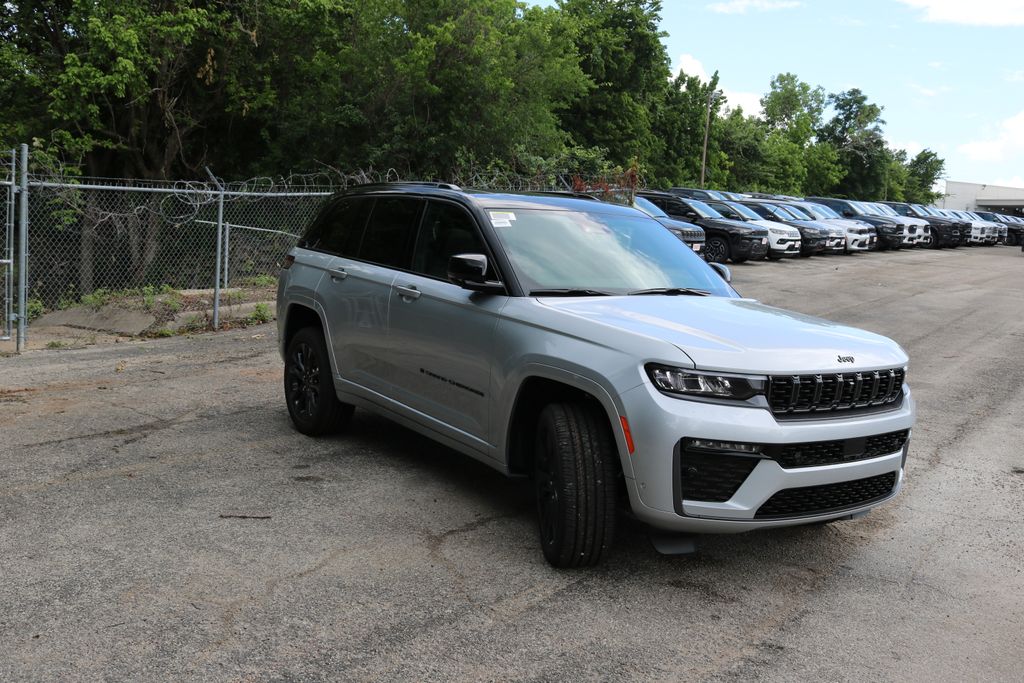 New 2026 Silver Jeep Limited Reserve image 7
