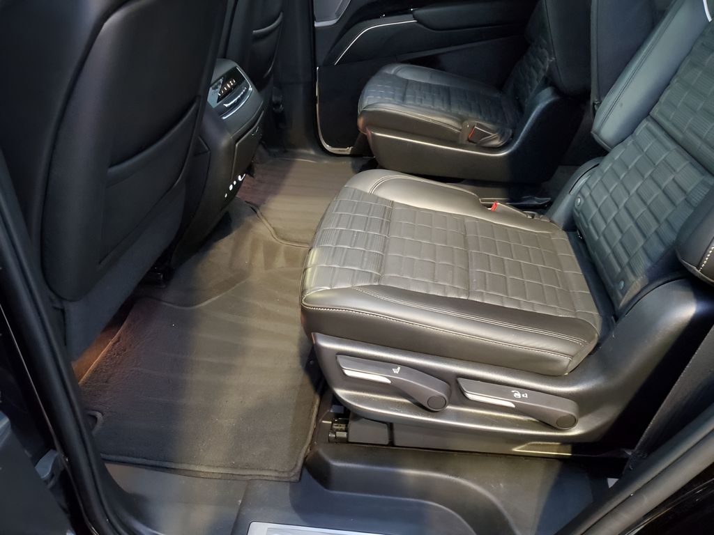 Used Car 2023 Cadillac Escalade  Sport Platinum For Sale Under $80,000 In Austin, Texas