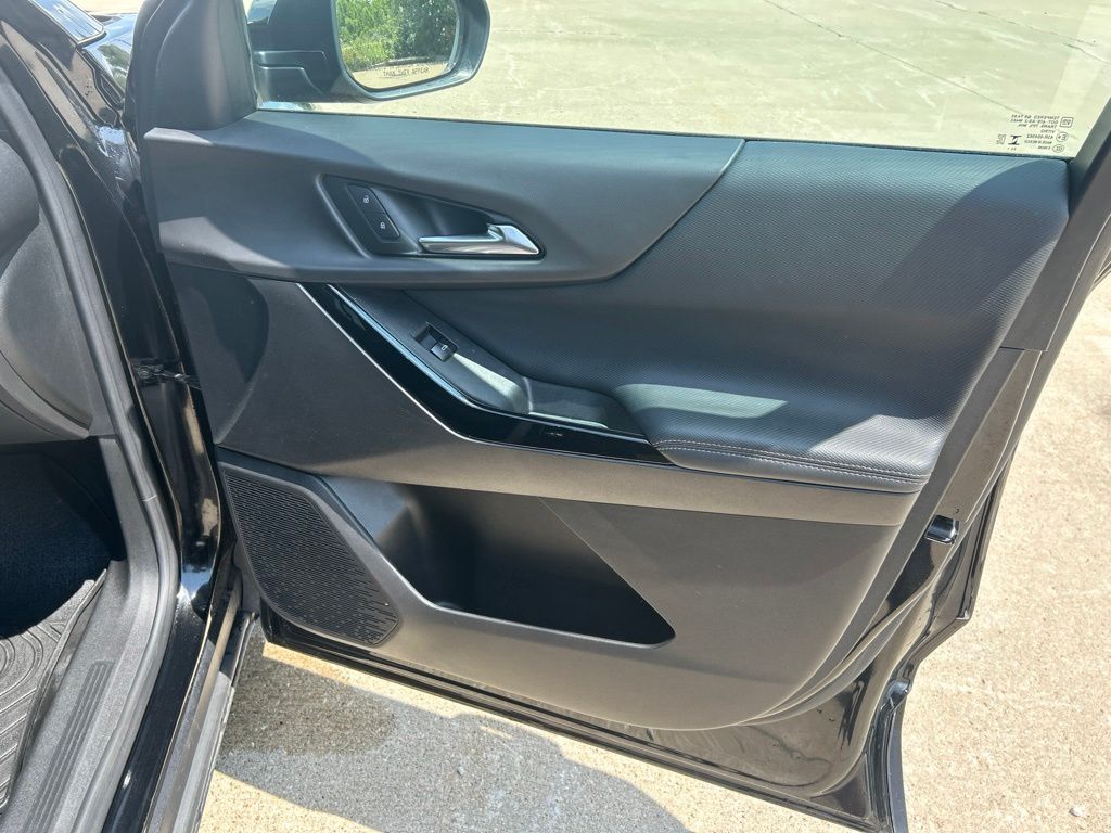 Used 2025 Chevrolet Equinox SUV