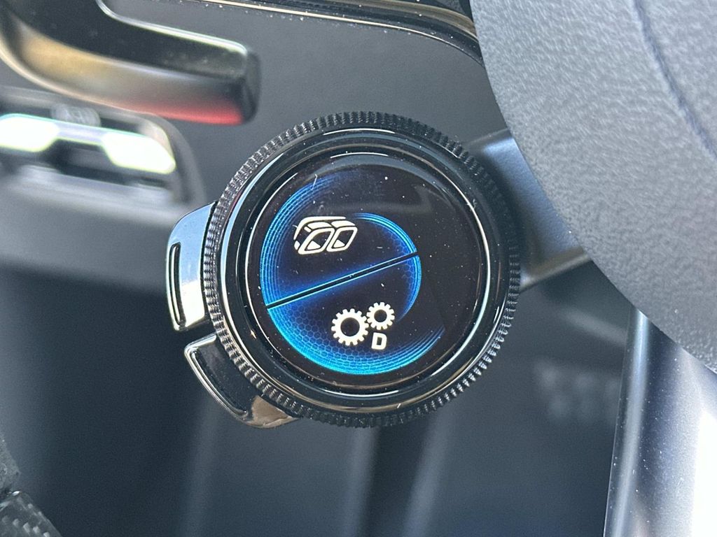 Thumbnail: 2026 Mercedes-Benz CLE - 17