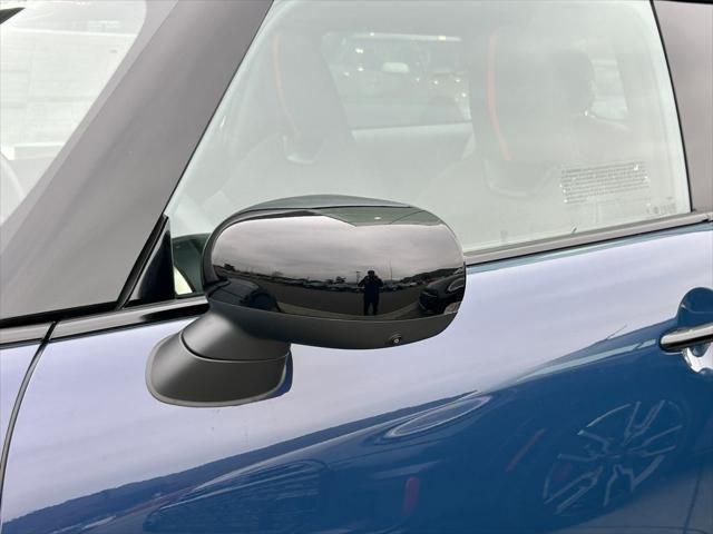 Thumbnail: 2026 MINI Cooper - 8