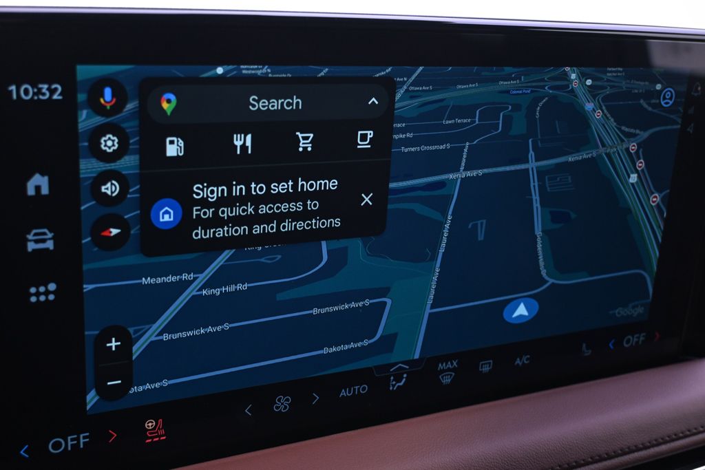 New 2026 White Lincoln Reserve image 29