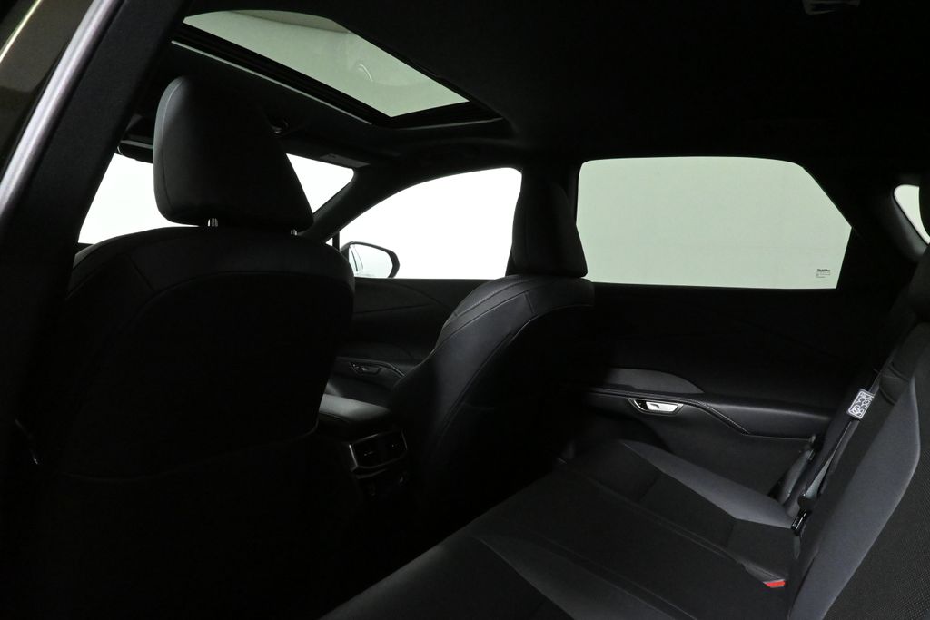 Thumbnail: 2025 Lexus RX - 31