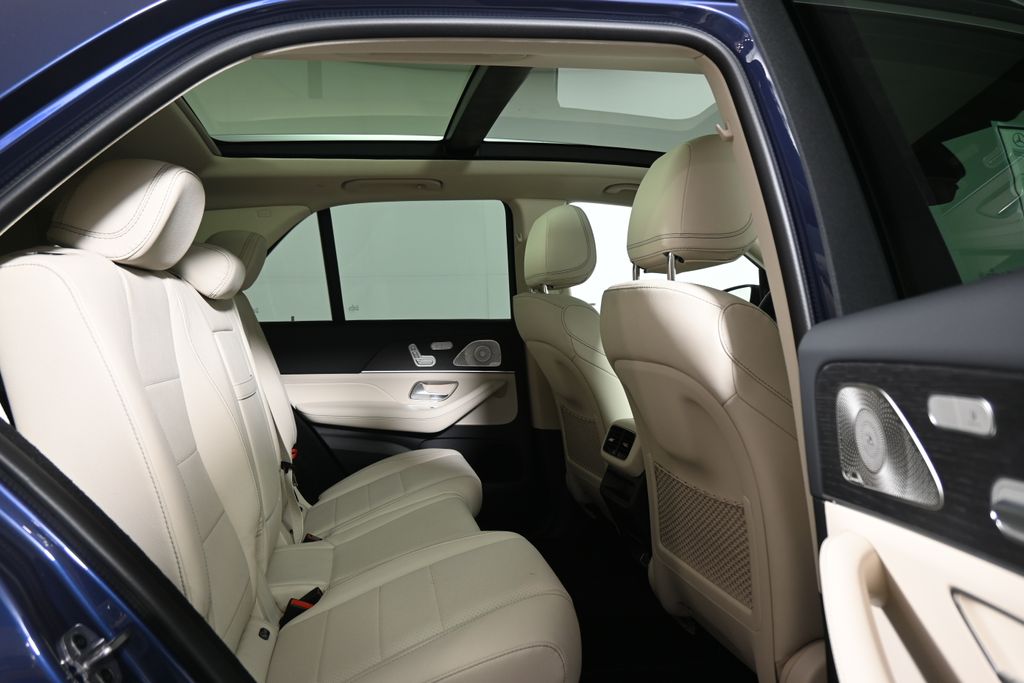 Thumbnail: 2026 Mercedes-Benz GLE - 20