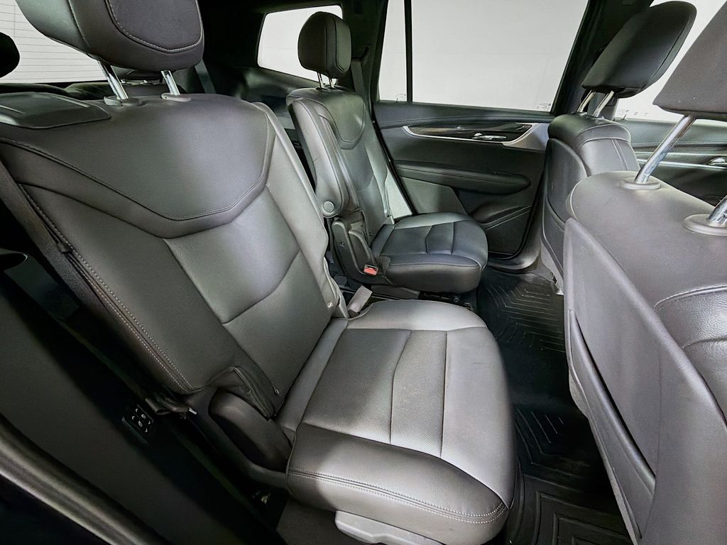 Used 2023 Cadillac XT6 SUV