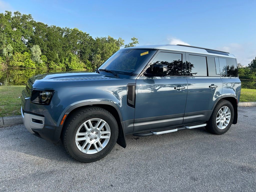 Thumbnail: 2022 Land Rover Defender - 2