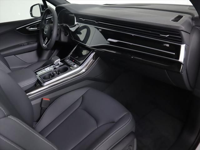 Thumbnail: 2025 Audi Q7 - 16