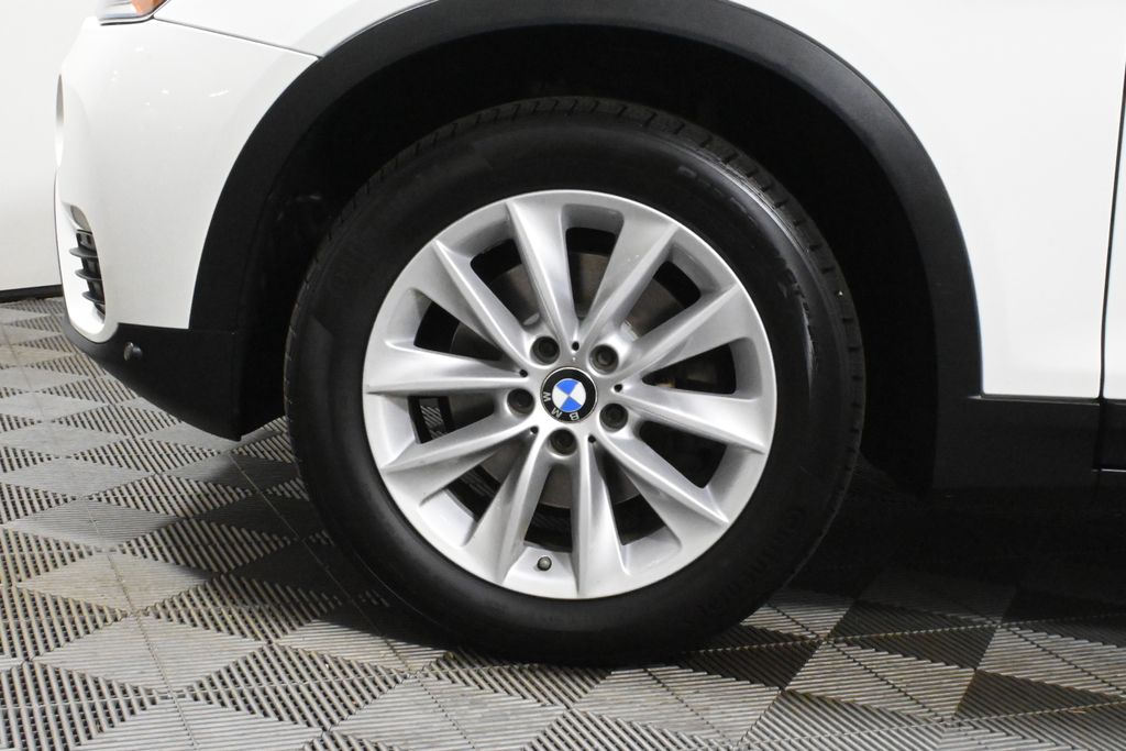 Thumbnail: 2017 BMW X3 - 12