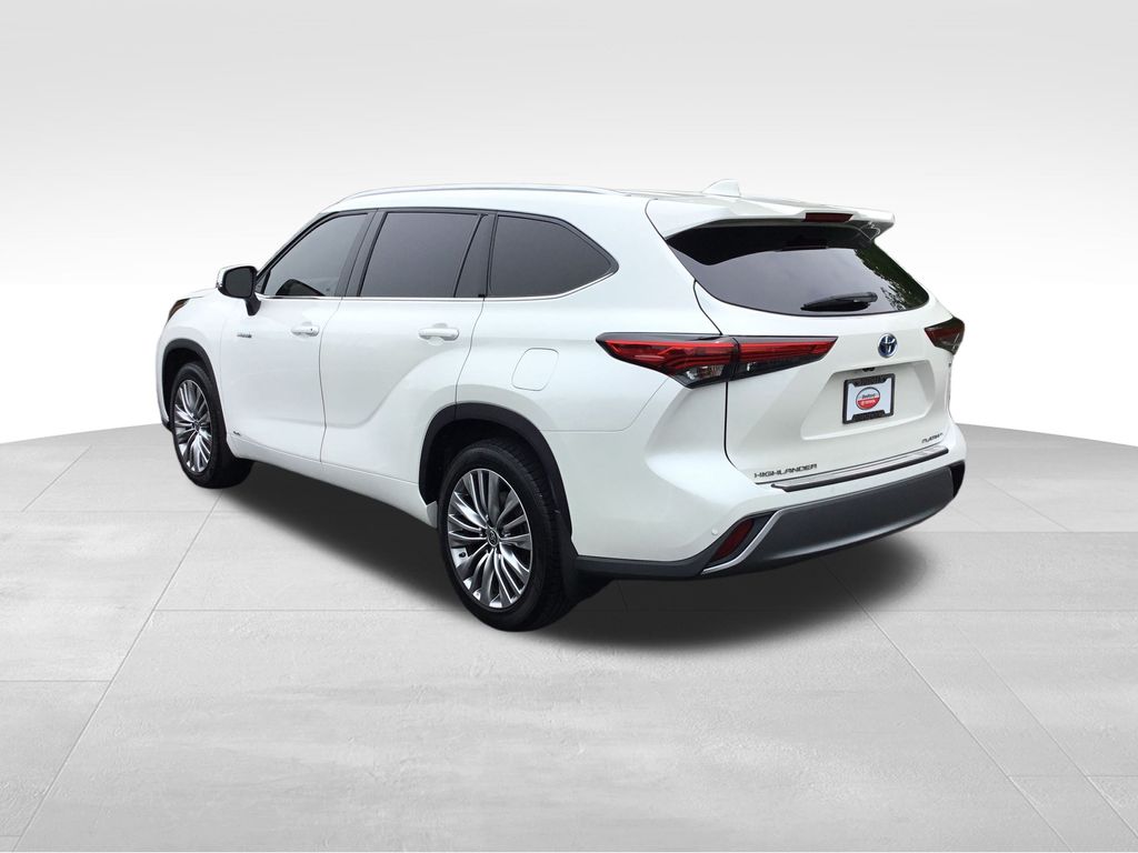 2021 Toyota Highlander Platinum 3