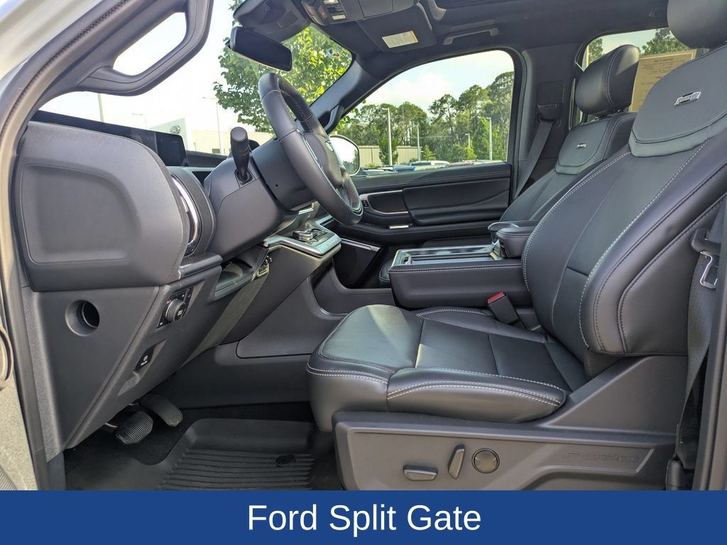 2025 Ford Expedition Platinum MAX