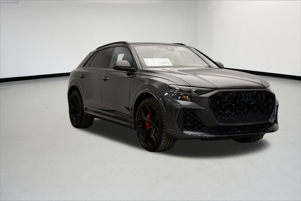 Thumbnail: 2026 Audi RS Q8 - 7