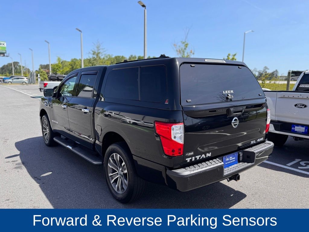 2017 Nissan Titan SL