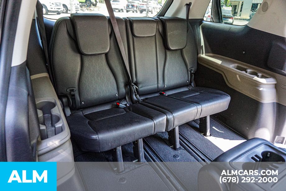 Used 2025 Gray Kia LXS image 23