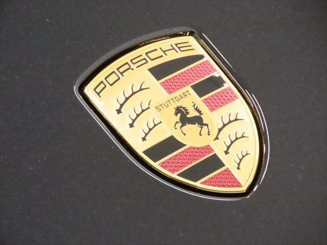 Thumbnail: 2026 Porsche Taycan - 14