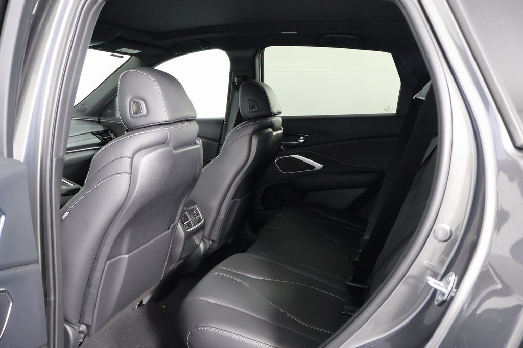 Thumbnail: 2026 Acura RDX - 6