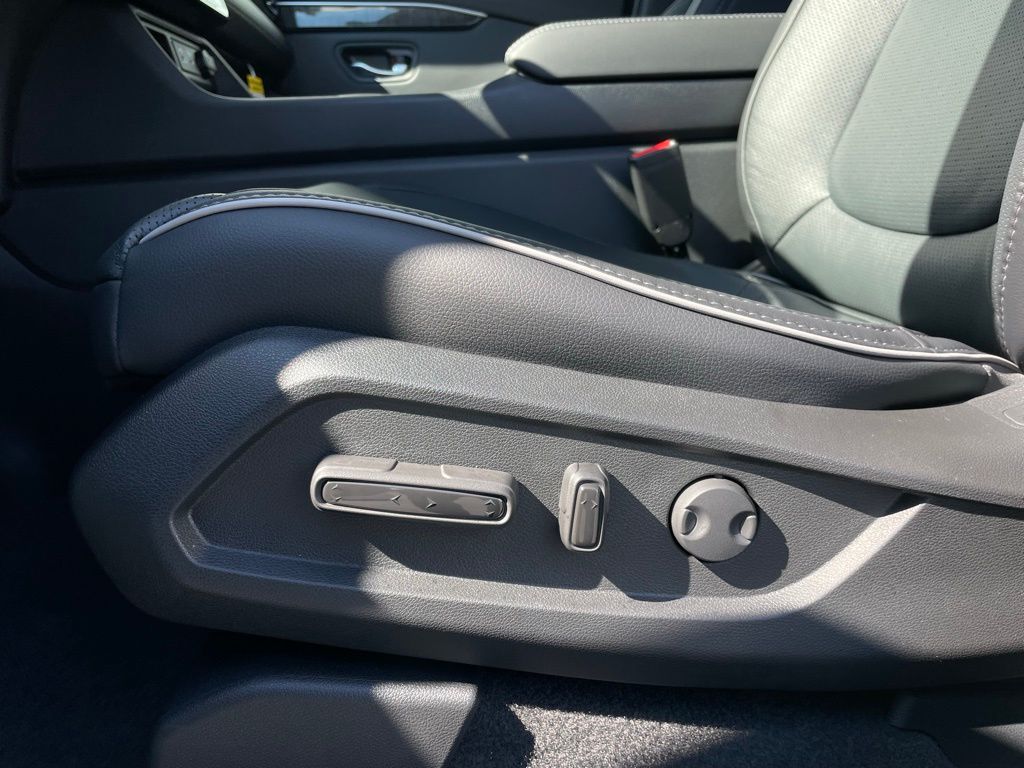 Thumbnail: 2025 Honda Pilot - 28