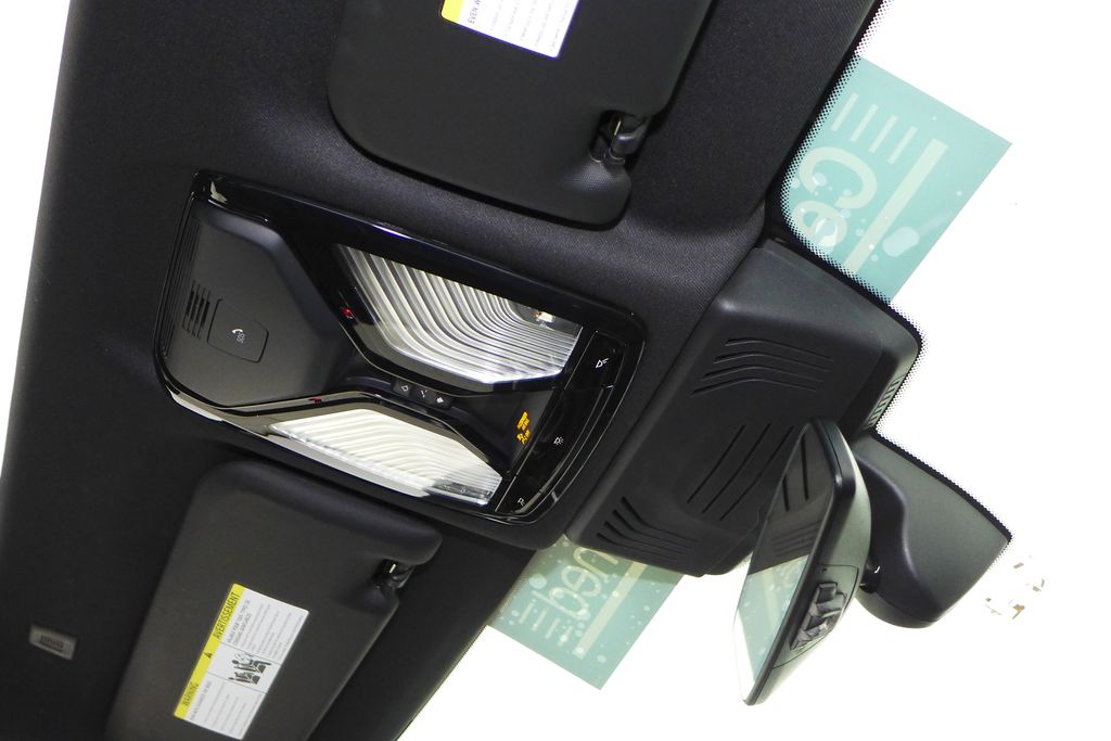 Thumbnail: 2023 BMW X4 - 24