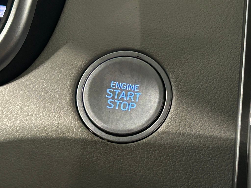 Used 2024 Dark Gray Metallic Hyundai SEL image 47