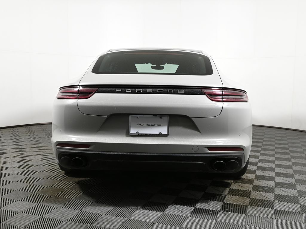 Thumbnail: 2020 Porsche Panamera - 8