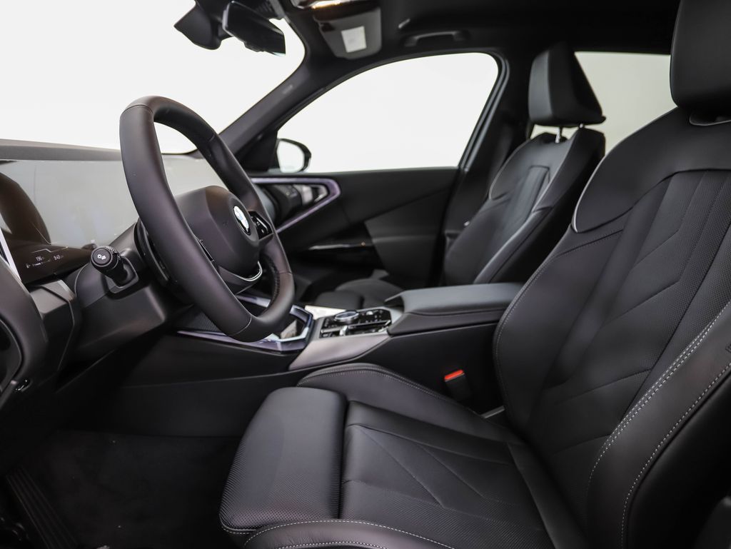Thumbnail: 2026 BMW X3 - 12
