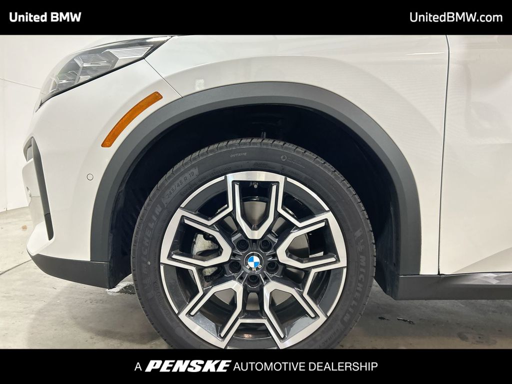 Thumbnail: 2025 BMW X2 - 10