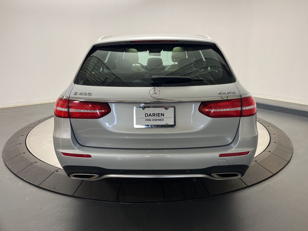 Thumbnail: 2019 Mercedes-Benz E-Class - 4