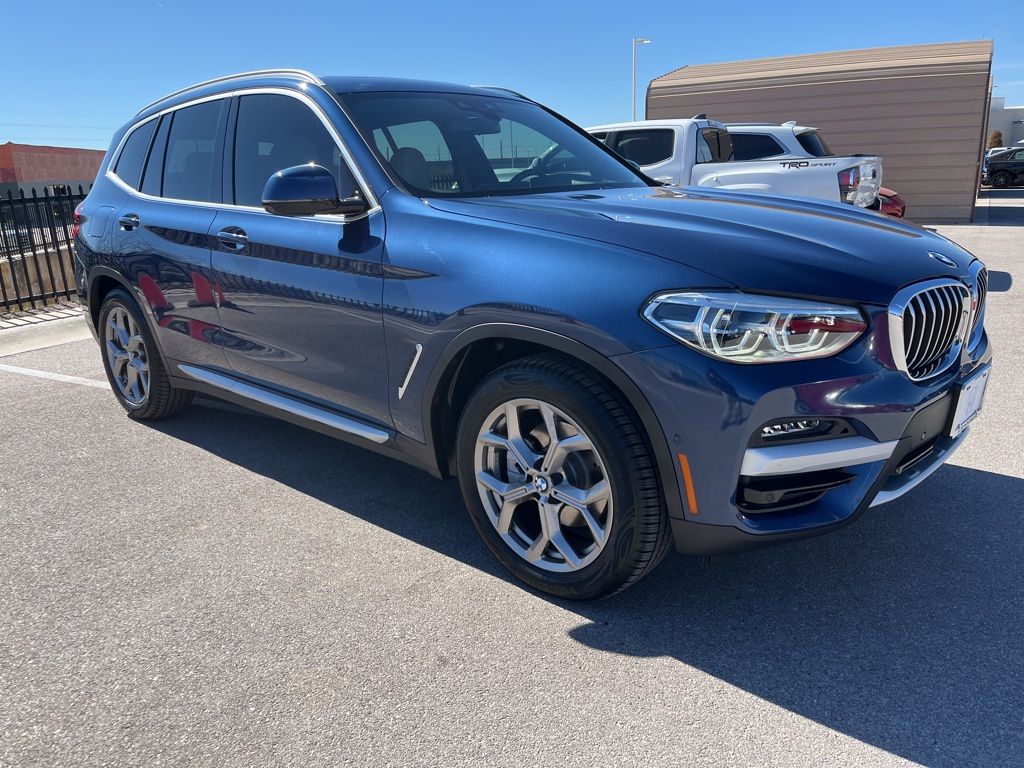 Thumbnail: 2021 BMW X3 - 3