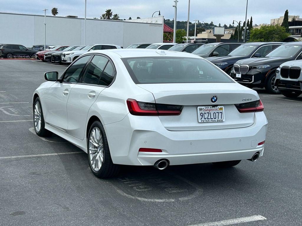 2023 BMW 3 Series 330i 3