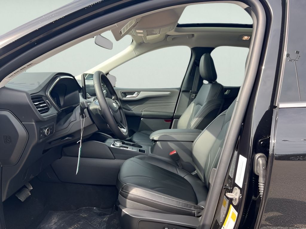 2026 Ford Escape Hybrid