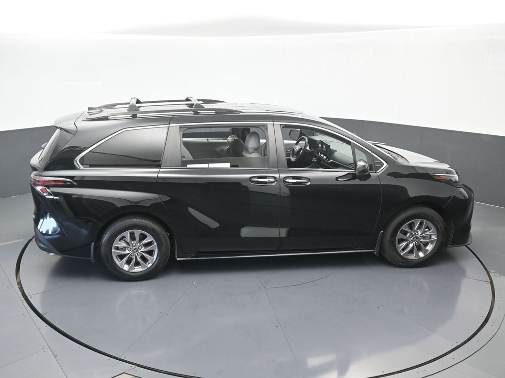 Used 2025 Midnight Black Metallic Toyota XLE image 56