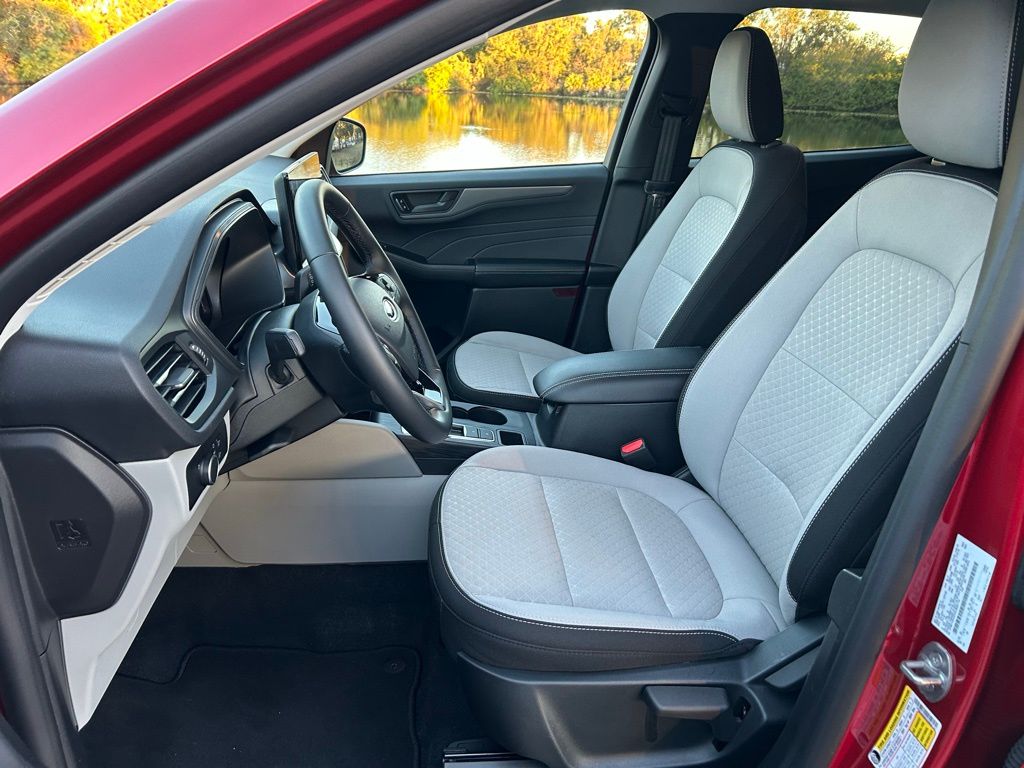 Thumbnail: 2025 Ford Escape - 14