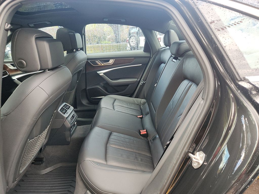 Thumbnail: 2019 Audi A6 - 10