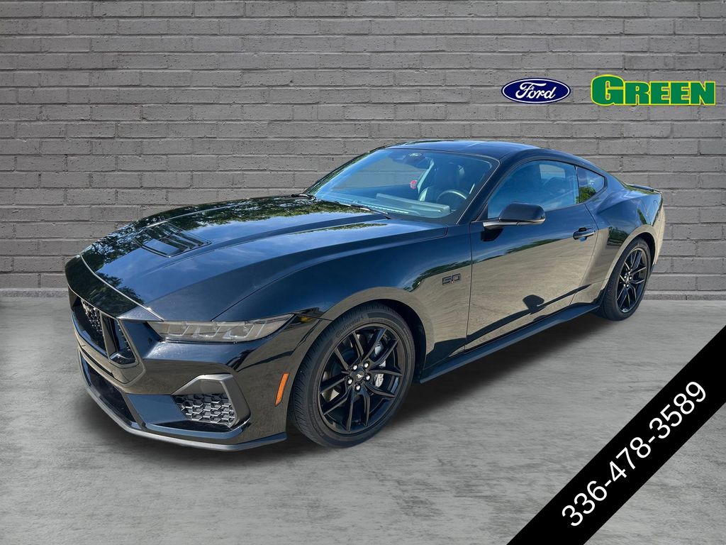 2025 Ford Mustang Negro (Shadow Black) Coupé Tracción trasera Automática