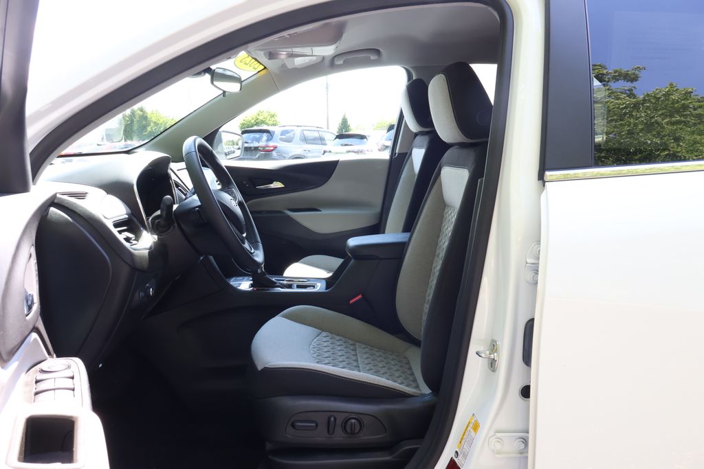 2023 Chevrolet Equinox LT 29
