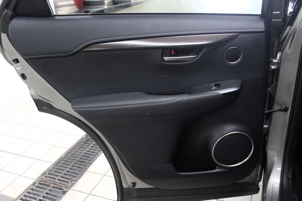 2019 Lexus NX 300 24