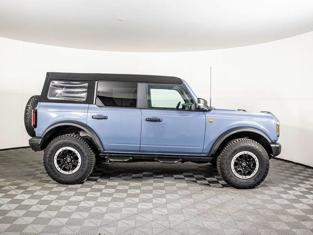 Used 2023  Ford Badlands image 2