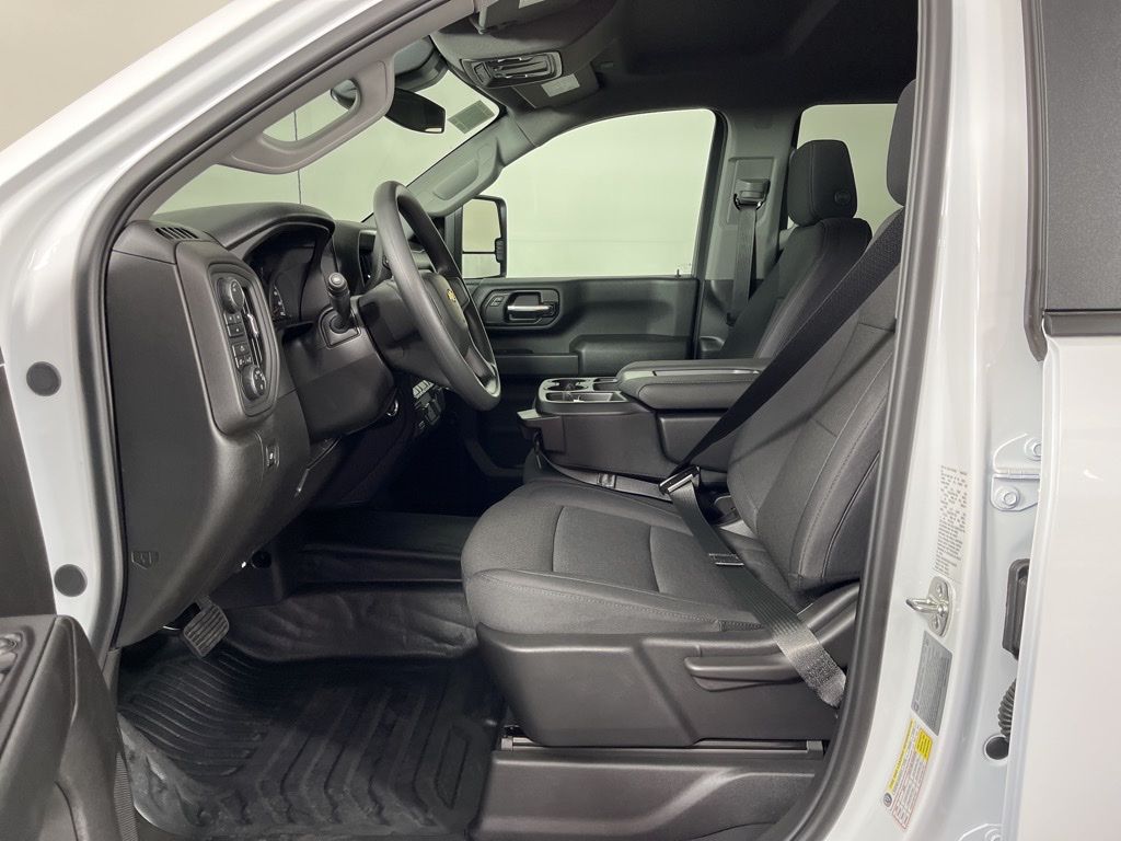 Thumbnail: 2026 Chevrolet Silverado 2500 - 24