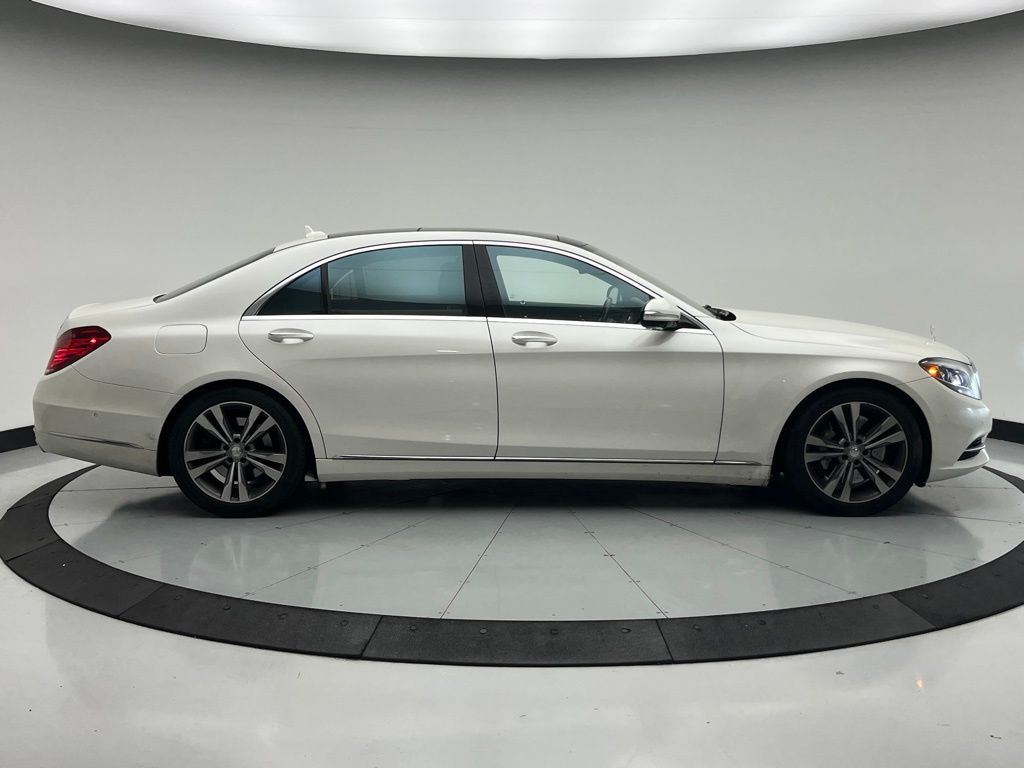 Thumbnail: 2016 Mercedes-Benz S-Class - 4