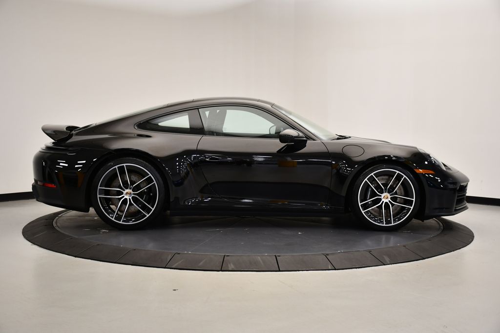 Thumbnail: 2025 Porsche 911 - 6