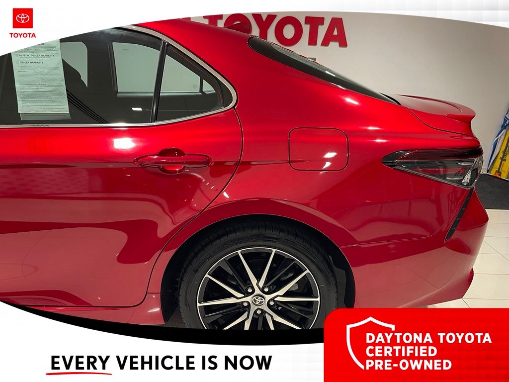 2024 Toyota Camry SE - Photo 17