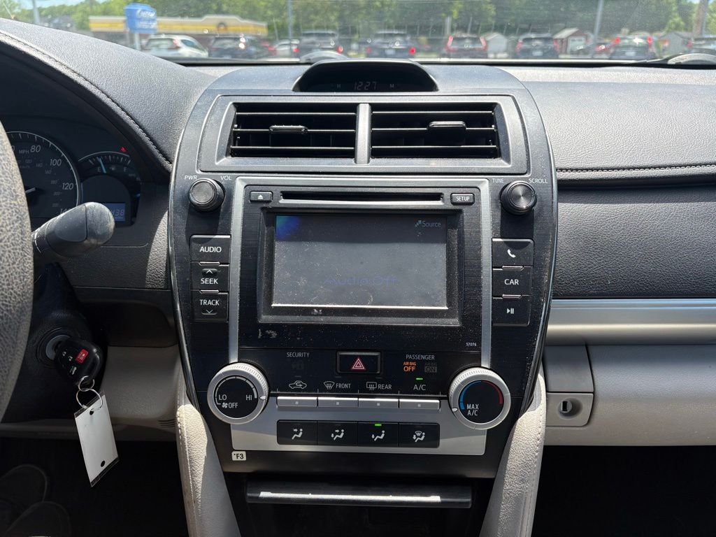 2013 Toyota Camry LE