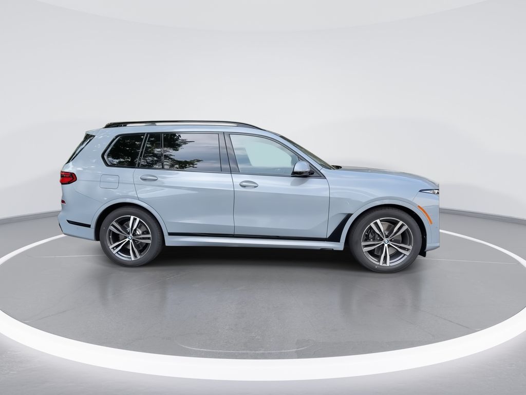 2025 BMW X7 xDrive40i 9