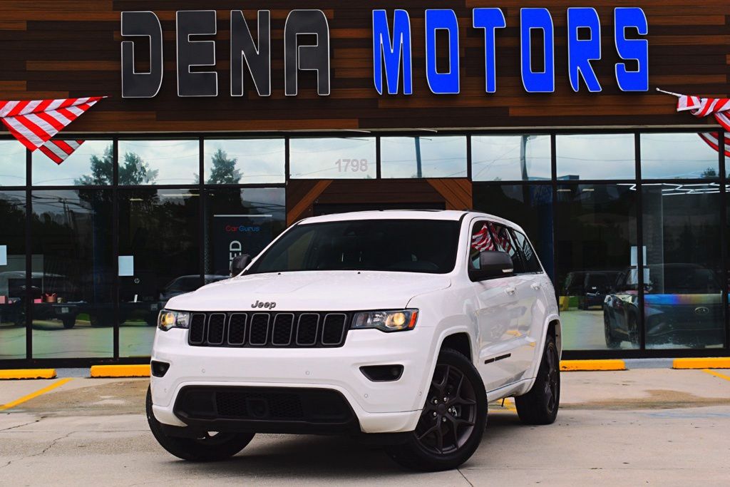 Bright White Clearcoat 2021 Jeep Grand Cherokee SUV / Crossover 4X2 8-Speed Automatic