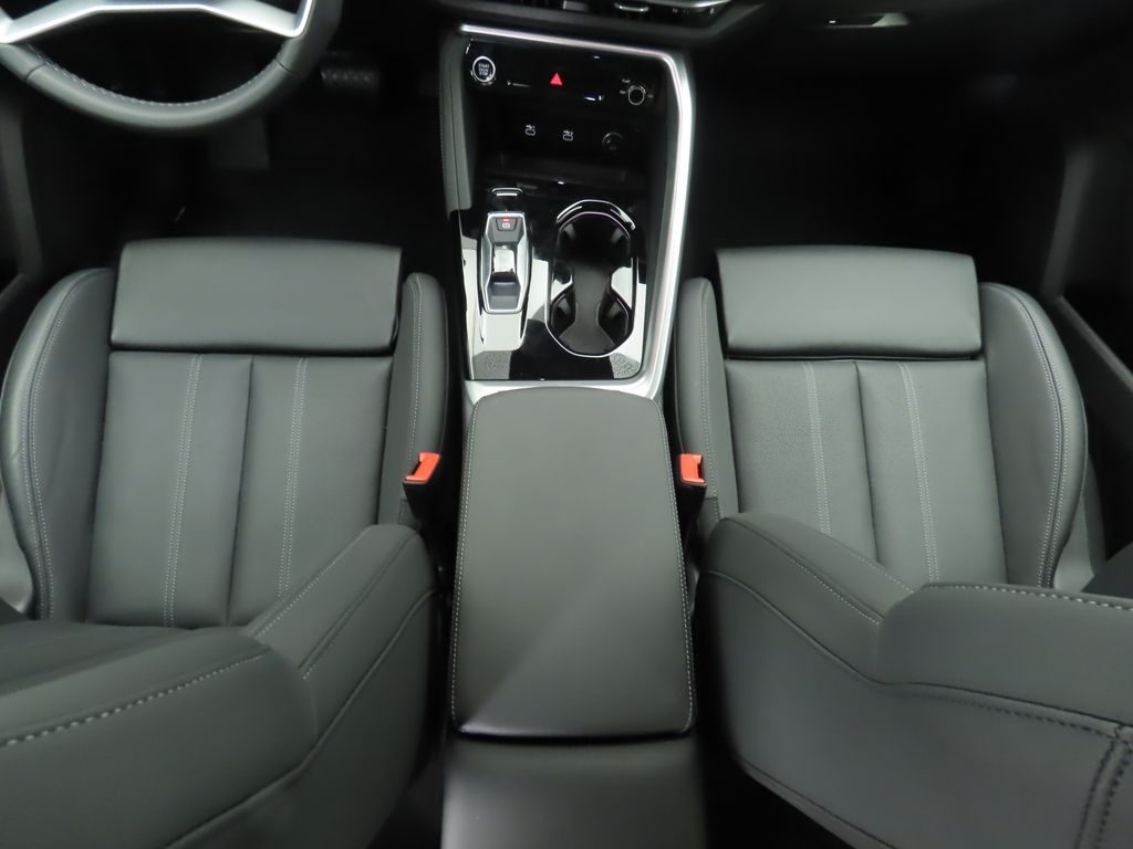 2025 Audi Q5 Premium 18