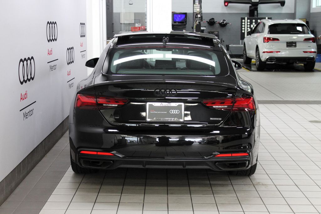 Thumbnail: 2022 Audi A5 - 5